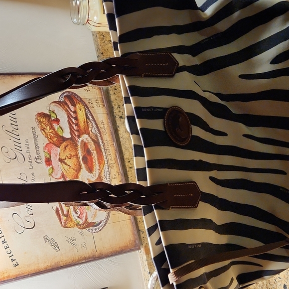 Dooney & Bourke Bags Dooney And Bourke Purse Price Drop Poshmark